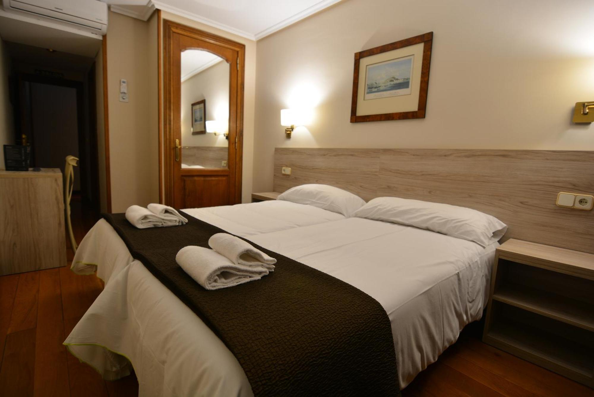 Hotel Rooms Ducay Olite Luaran gambar